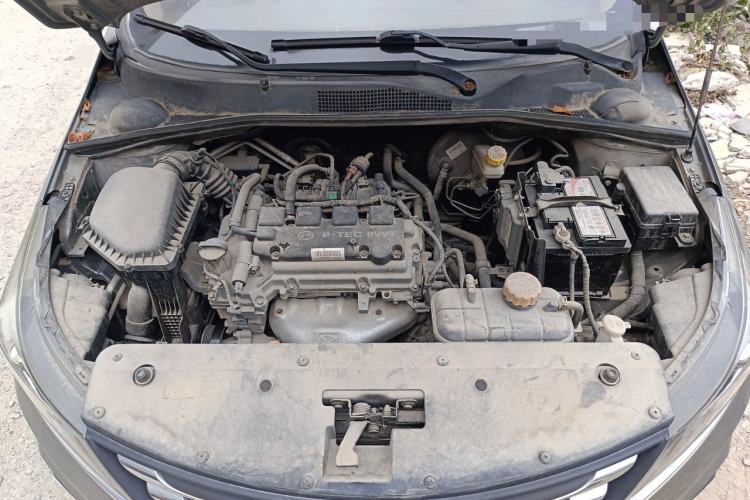 Used Baojun 310W 2017 1.5L Manual Fashion Model China V Engine Bay