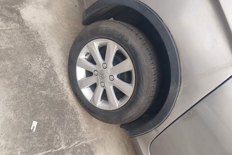 Used Baojun 310W 2017 1.2L Manual Value Edition China V Exterior 5