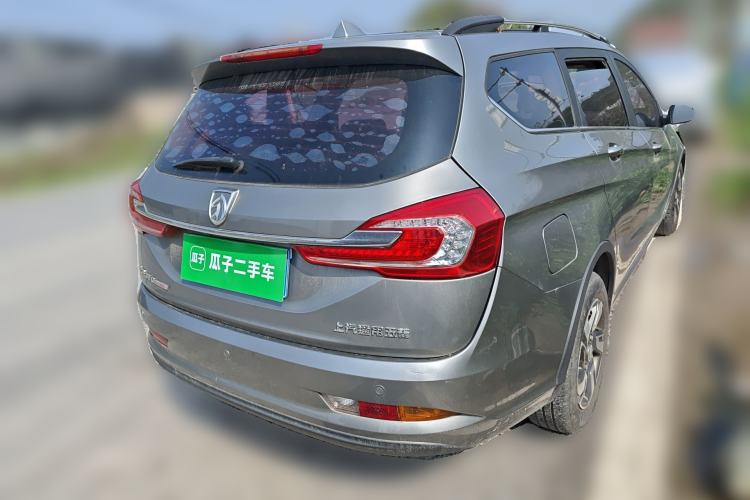 Used Baojun 310W 2017 1.5L Manual Luxury Edition China V Exterior 5