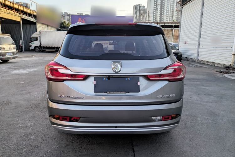 Used Baojun 310W 2017 1.5L Manual Comfort Version China V Exterior 6