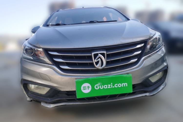 Used Baojun 310W 2017 1.5L Manual Fashion Model China V Front