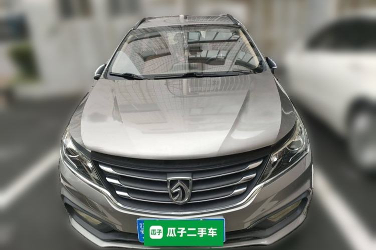 Used Baojun 310W 2017 1.5L Manual Fashion Model China V Front