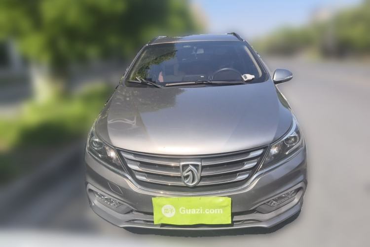 Used Baojun 310W 2017 1.5L Manual Luxury Edition China V Front