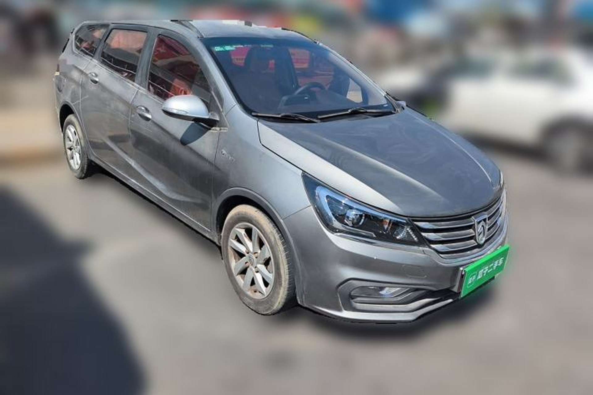 Used Baojun 310W 2017 1.5L Manual Fashion Edition China VI Front Right 45 Deg
