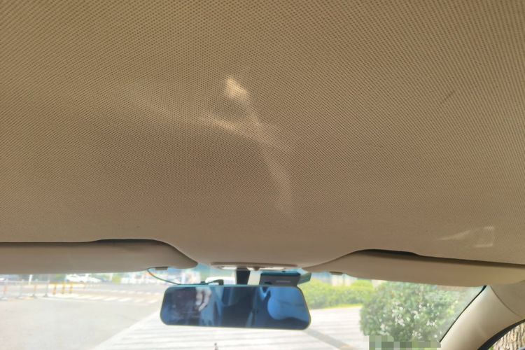 Used Baojun 310W 2017 1.5L Manual Fashion Model China V Headliner