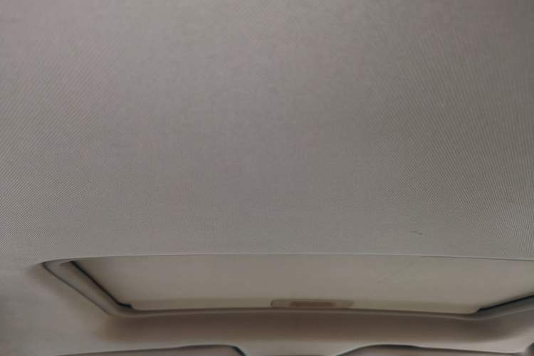 Used Baojun 310W 2017 1.5L Manual Luxury Version China VI Headliner