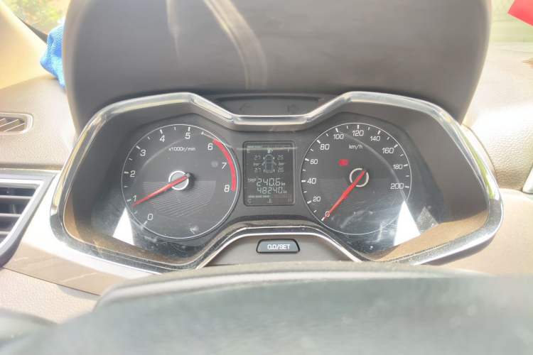 Used Baojun 310W 2017 1.5L Manual Fashion Model China V Instrument Cluster