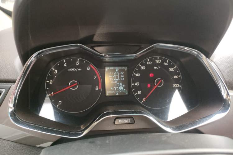 Used Baojun 310W 2017 1.5L Manual Fashion Model China V Instrument Cluster