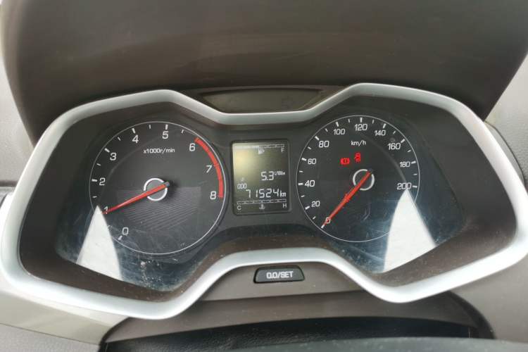 Used Baojun 310W 2017 1.5L Manual Comfort Version China VI Emission Standard Instrument Cluster