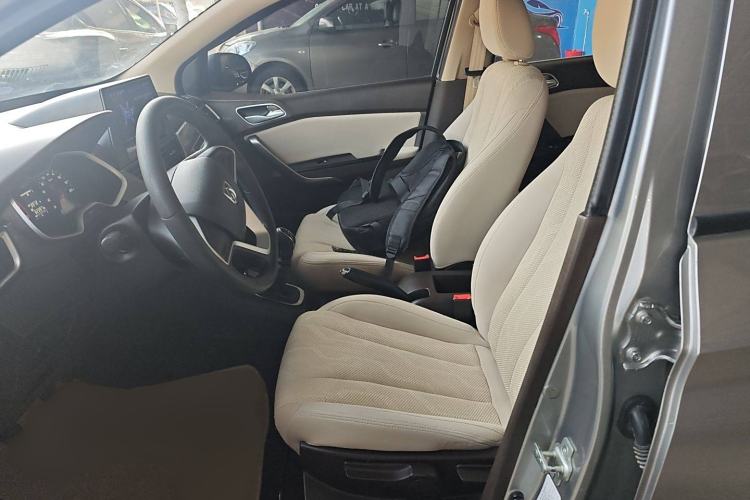 Used Baojun 310W 2017 1.5L Manual Comfort Version China V Left Front Seat