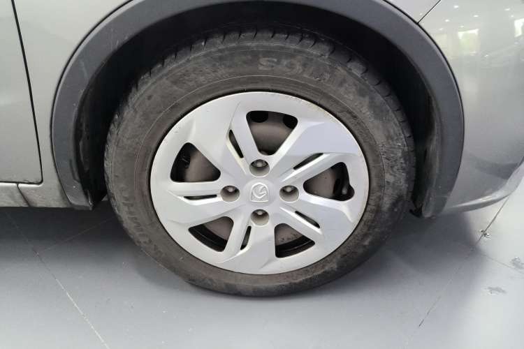 Used Baojun 310W 2017 1.5L Manual Comfort Version China V Left Rear Wheel Hub