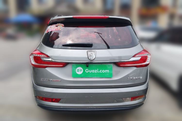 Used Baojun 310W 2017 1.5L Manual Fashion Model China V Rear