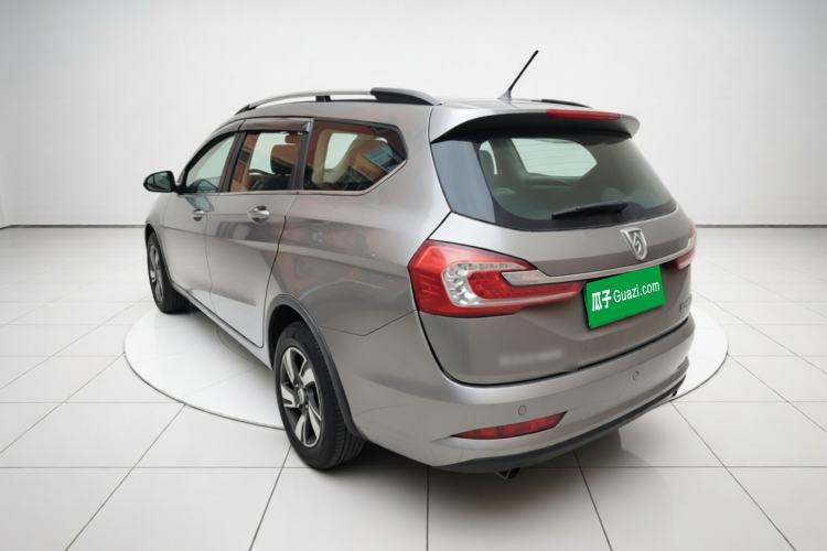 Used Baojun 310W 2017 1.5L Manual Luxury Version China VI Rear Left 45 Deg