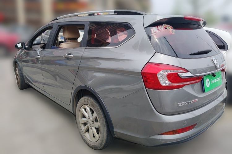 Used Baojun 310W 2017 1.5L Manual Fashion Model China V Rear Left 45 Deg