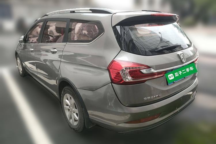 Used Baojun 310W 2017 1.5L Manual Fashion Model China V Rear Left 45 Deg