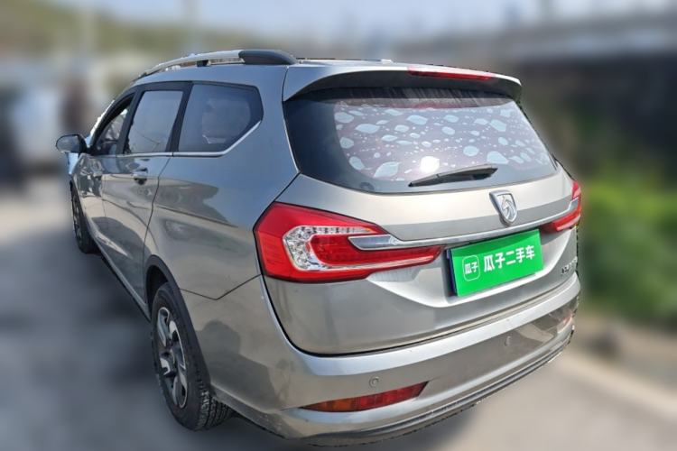Used Baojun 310W 2017 1.5L Manual Luxury Edition China V Rear Left 45 Deg