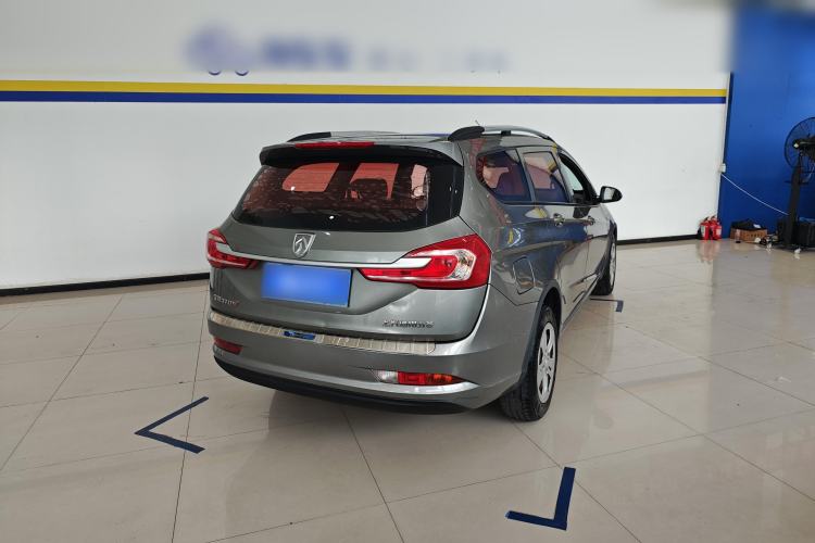 Used Baojun 310W 2017 1.5L Manual Comfort Version China V Rear Right 45 Deg