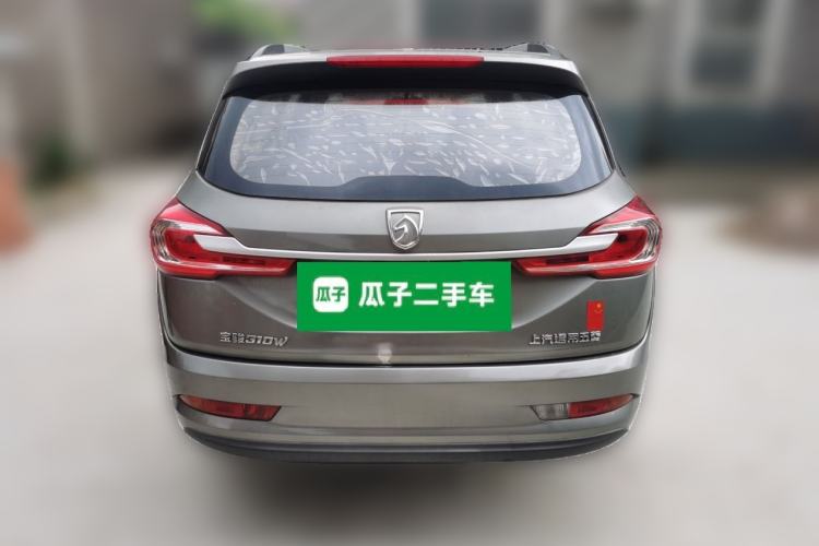 Used Baojun 310W 2017 1.5L Manual Comfort Version China VI Emission Standard Rear