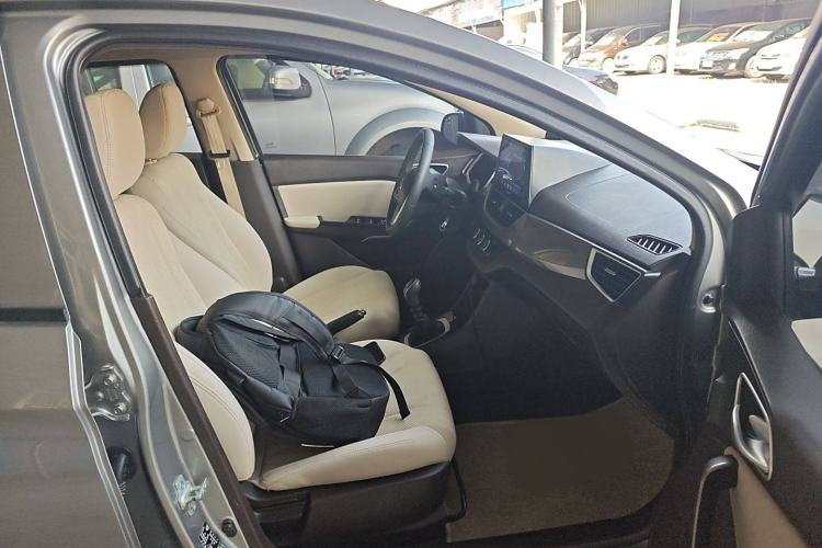 Used Baojun 310W 2017 1.5L Manual Comfort Version China V Right Front Seat
