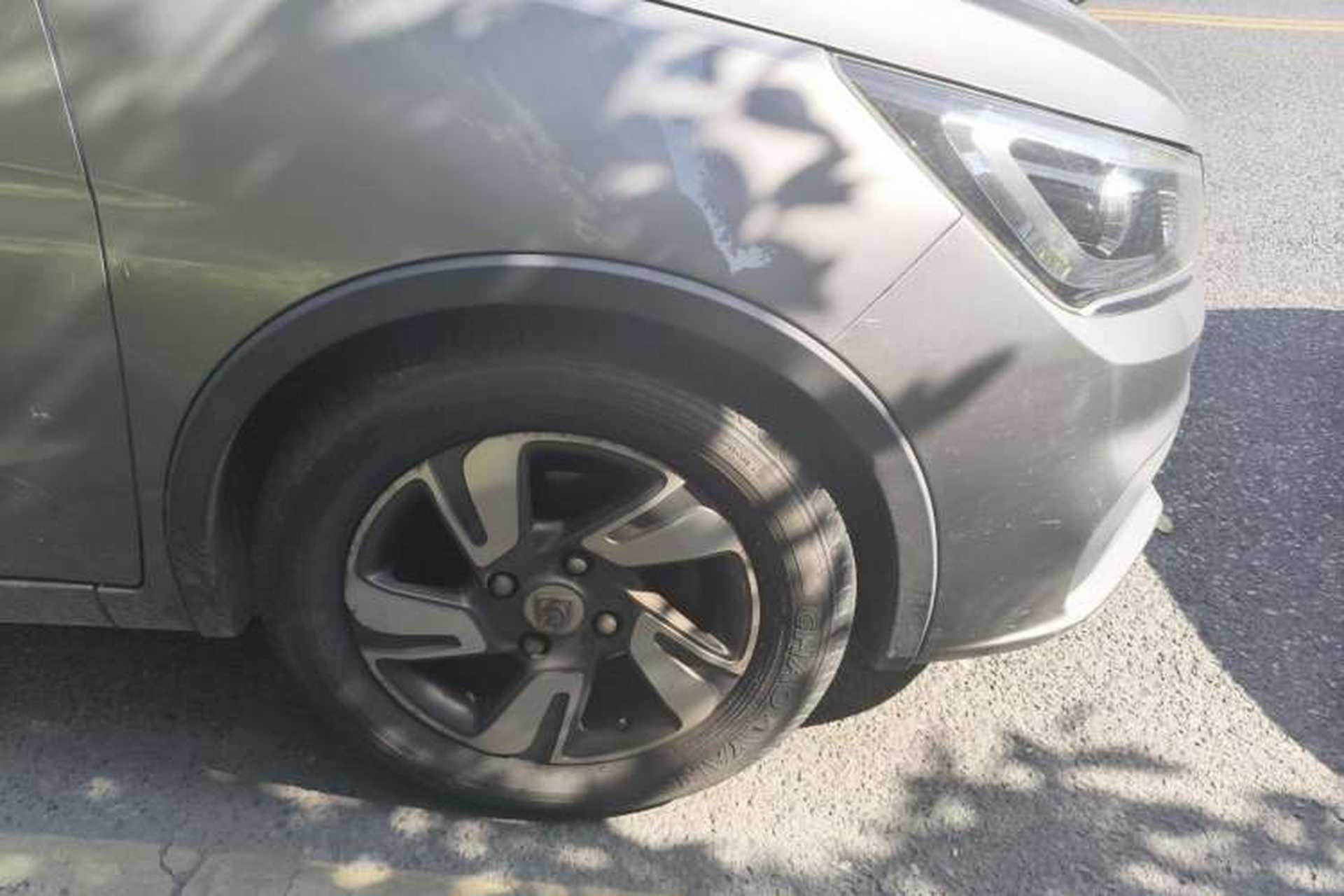 Used Baojun 310W 2017 1.5L Manual Luxury Edition China V Right Front Wheel Hub