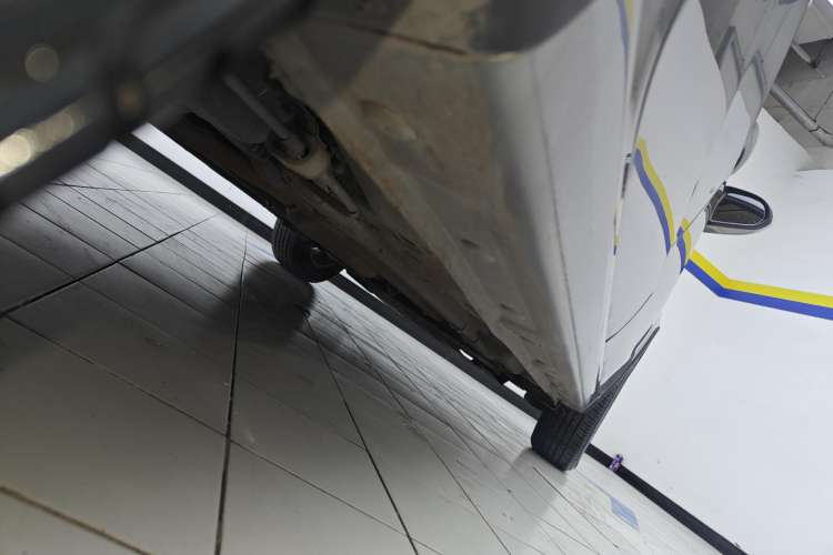 Used Baojun 310W 2017 1.5L Manual Fashion Model China V Right Side Sill
