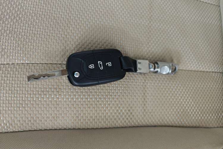 Used Baojun 310W 2017 1.5L Manual Comfort Version China V Vehicle Key