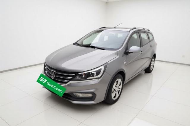 Used Baojun 310W 2017 1.5L Manual Comfort Version China VI Emission Standard