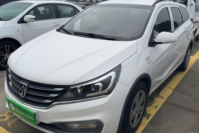 Used Baojun 310W 2017 1.5L Manual Comfort Version China V