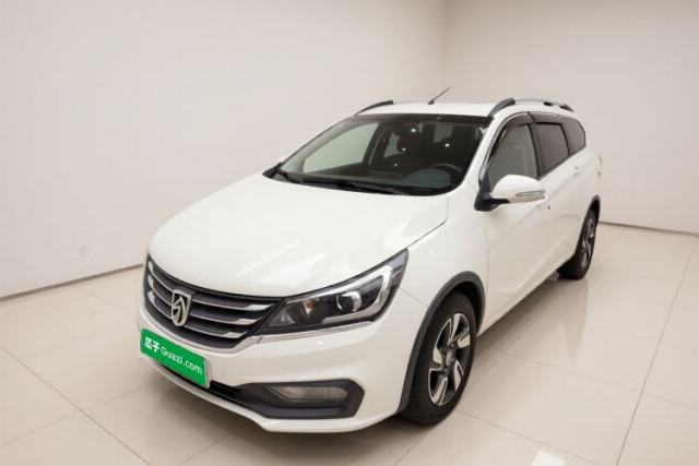Used Baojun 310W 2017 1.5L Manual Fashion Edition China VI