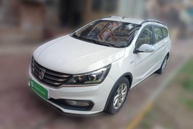 Used Baojun 310W 2017 1.5L Manual Fashion Model China V