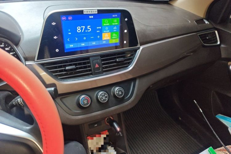 Used Baojun 310W 2017 1.5L Manual Comfort Version China V Audio And AC Panel