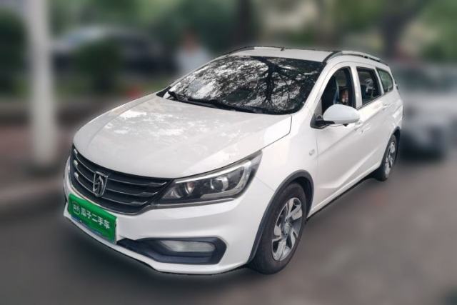 Used Baojun 310W 2017 1.5L Manual Comfort Version China V