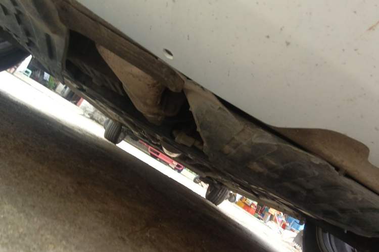 Used Baojun 310W 2017 1.5L Manual Fashion Model China V Chassis Front