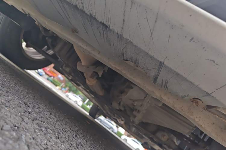 Used Baojun 310W 2017 1.5L Manual Fashion Model China V Chassis Front Left