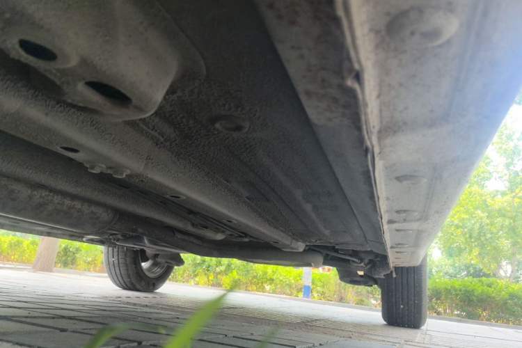 Used Baojun 310W 2017 1.5L Manual Fashion Model China V Chassis Front Left