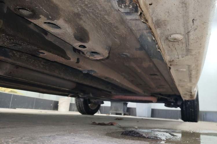 Used Baojun 310W 2017 1.5L Manual Fashion Model China V Chassis Front Left