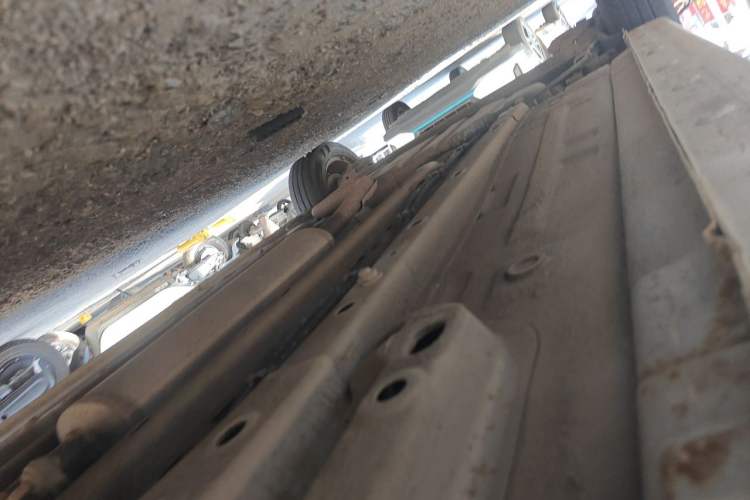 Used Baojun 310W 2017 1.5L Manual Comfort Version China V Chassis Front Right