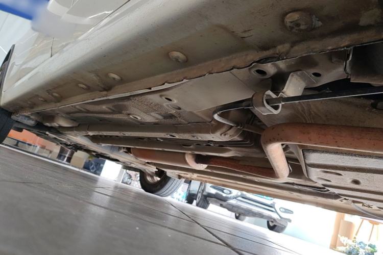Used Baojun 310W 2017 1.5L Manual Fashion Model China V Chassis Rear Left