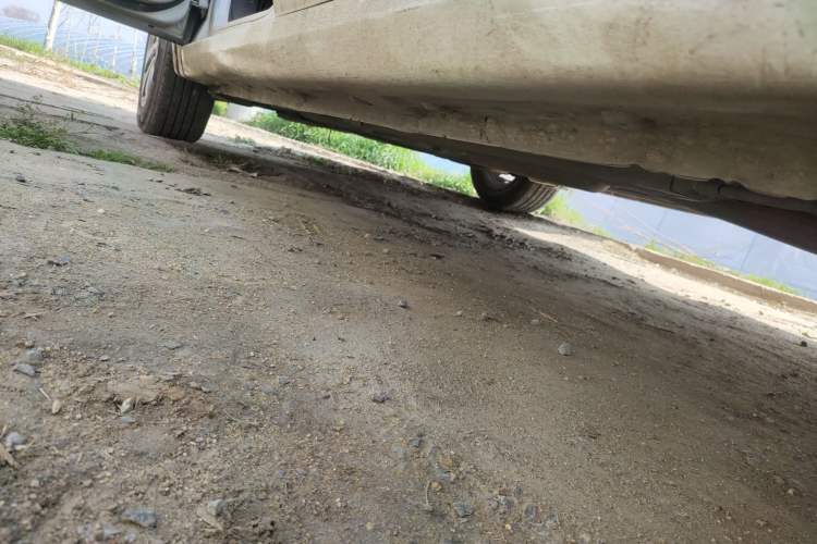 Used Baojun 310W 2017 1.5L Manual Fashion Model China V Chassis Rear Left