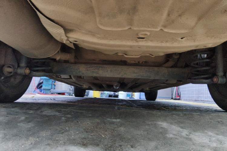 Used Baojun 310W 2017 1.5L Manual Comfort Version China V Chassis Rear