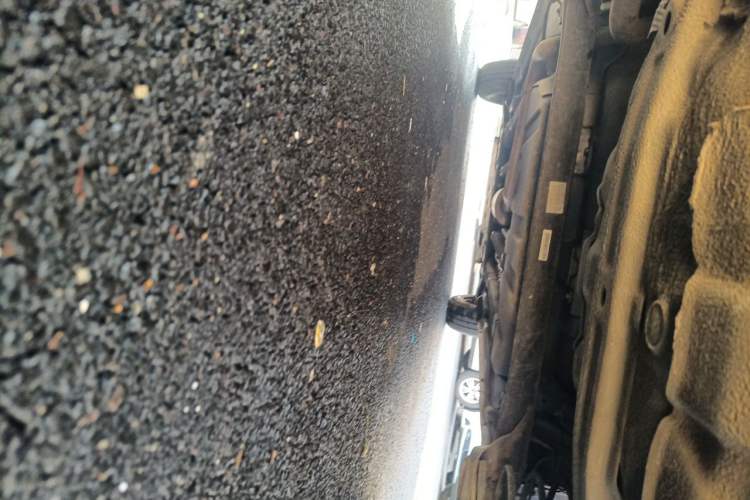 Used Baojun 310W 2017 1.5L Manual Comfort Version China VI Emission Standard Chassis Rear