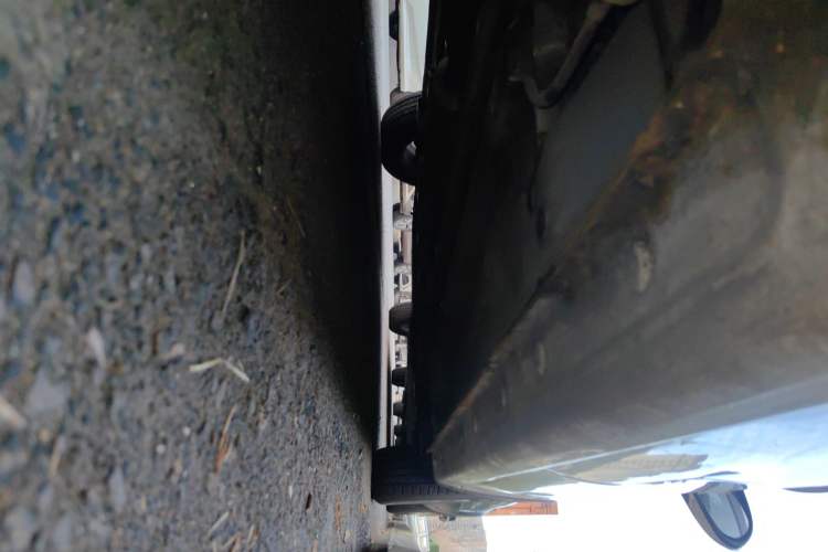 Used Baojun 310W 2017 1.5L Manual Fashion Model China V Chassis Rear Right