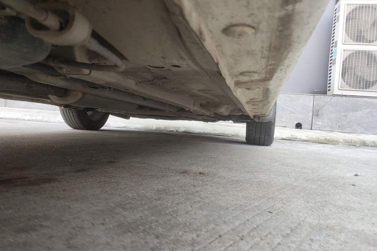 Used Baojun 310W 2017 1.5L Manual Fashion Model China V Chassis Rear Right