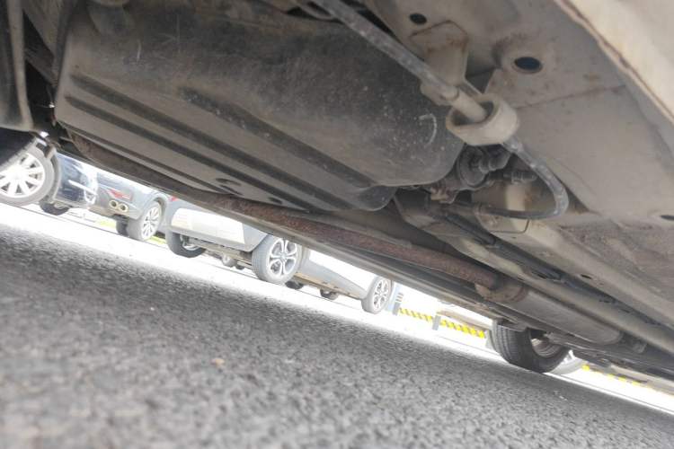 Used Baojun 310W 2017 1.5L Manual Fashion Model China V Chassis Rear Right