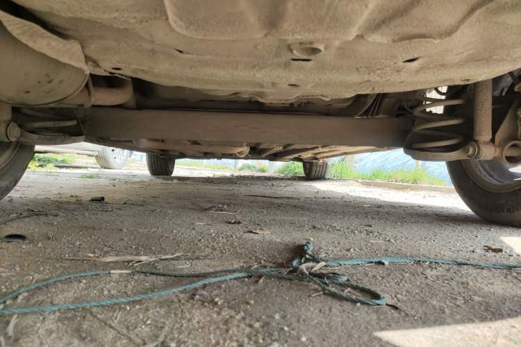 Used Baojun 310W 2017 1.5L Manual Fashion Model China V Chassis Rear