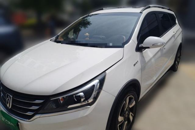 Used Baojun 310W 2017 1.5L Manual Luxury Edition China V