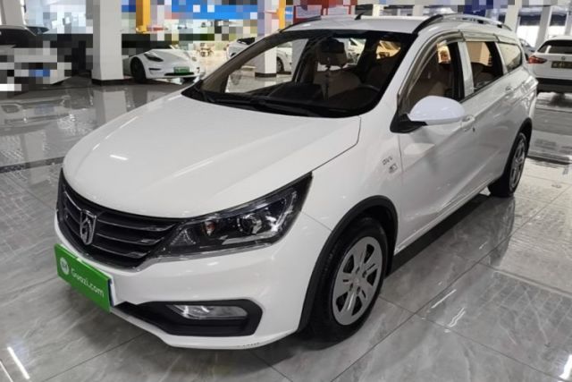Used Baojun 310W 2017 1.5L Manual Comfort Version China V