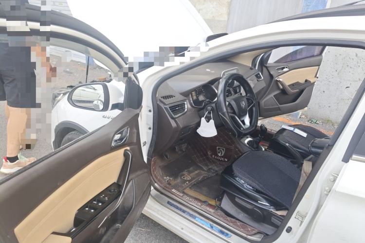 Used Baojun 310W 2017 1.5L Manual Fashion Edition China VI Driver Seat