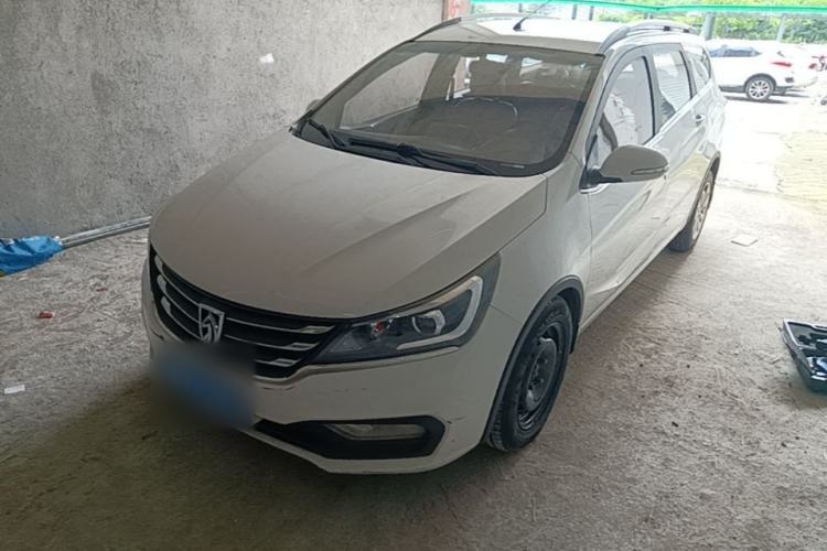 Used Baojun 310W 2017 1.5L Manual Fashion Model China V Guazi used car, China used car export, Used car for sale, Used  cars, Cheapest cars for sale
