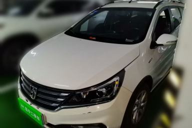 Used Baojun 310W 2017 1.5L Manual Fashion Model China V